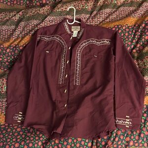 Vintage Embroidered Maroon Western Shirt *mint condition* Men’s L